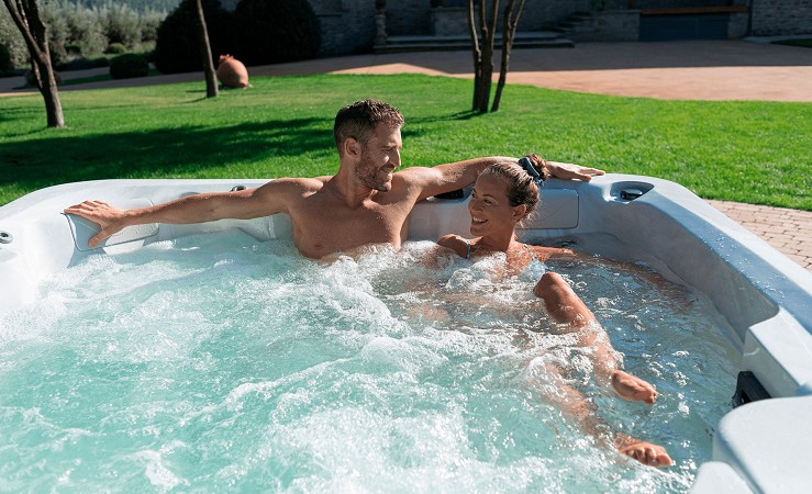 aquavia spa | Aquavia Suite | Aquavia Pulse | Aquavia essence | vendita minipiscine liguria